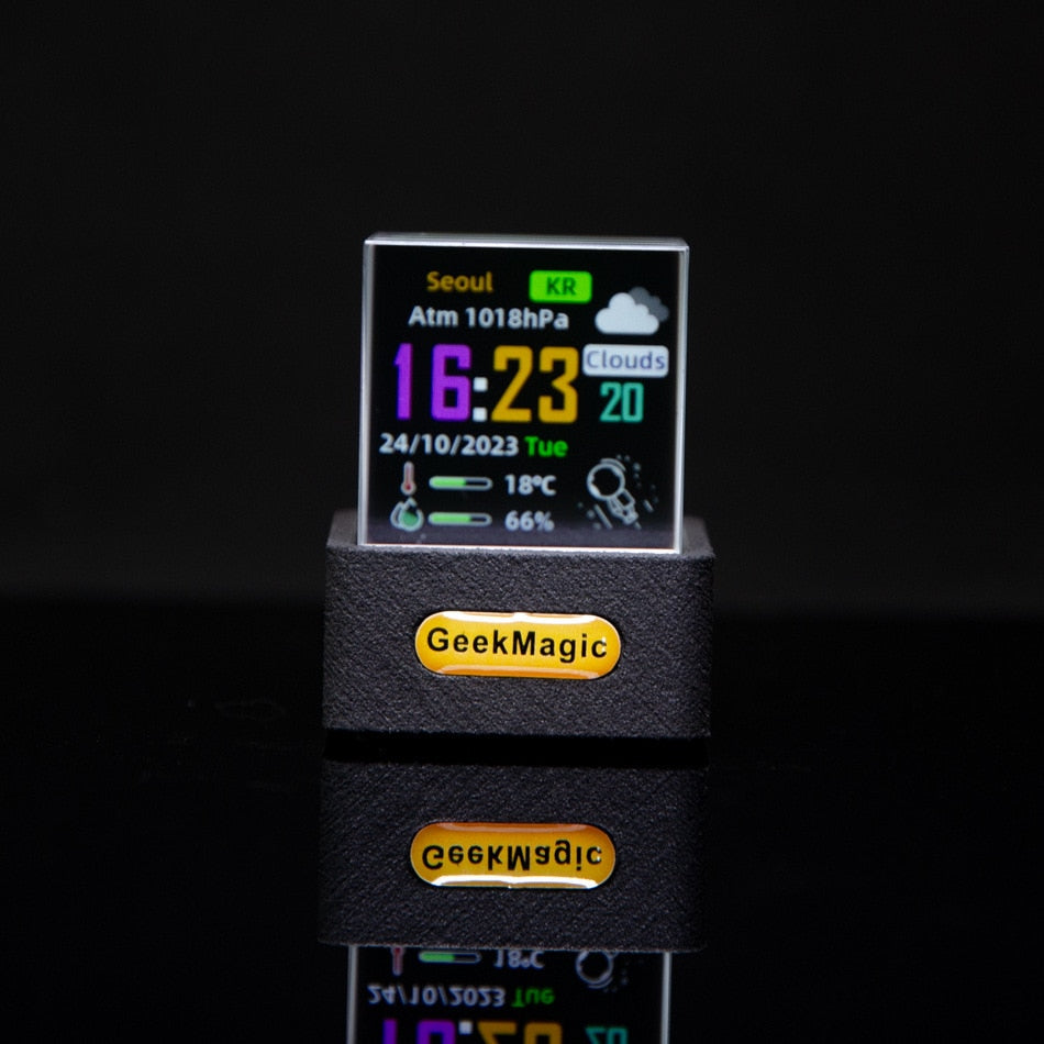 Creative gift desktop display