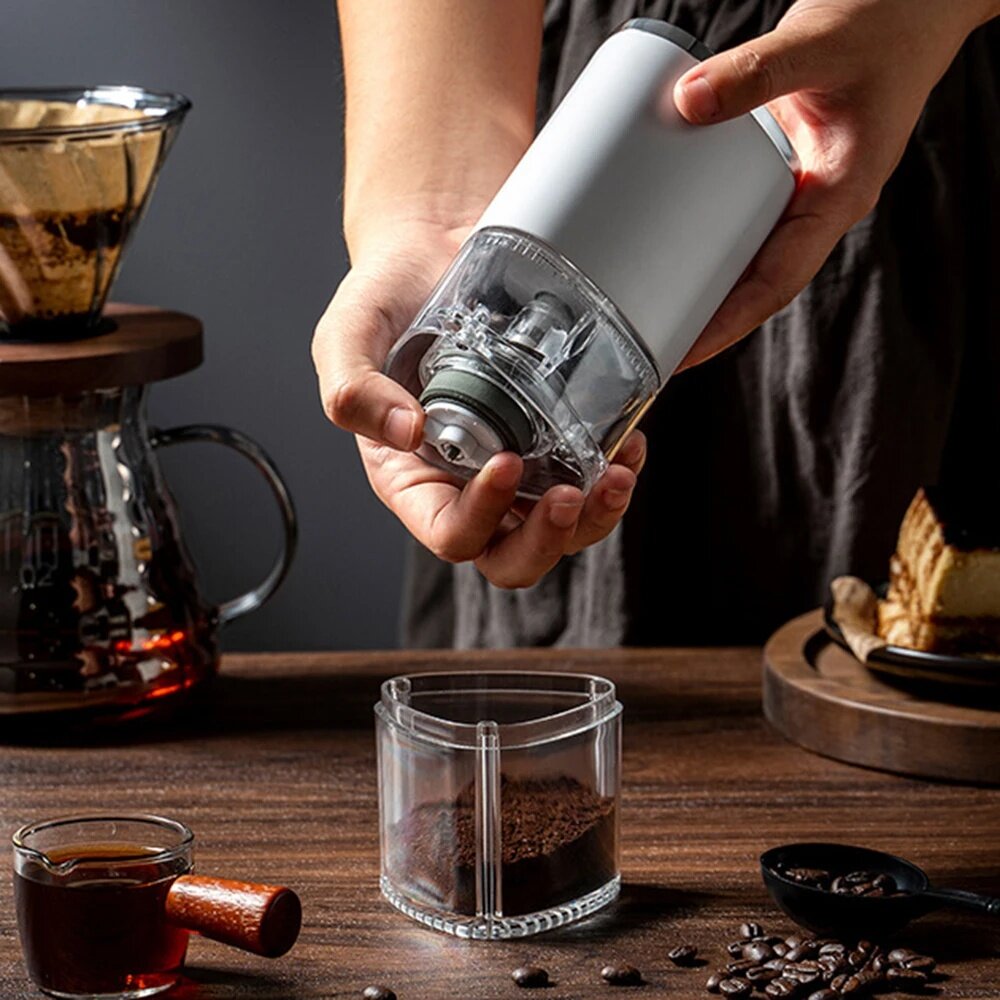 Even grinding: Ensures consistent coffee extraction and flavor.