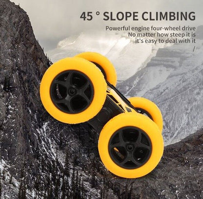 Easily climbing everywhere with the powerful engine four-wheel drive