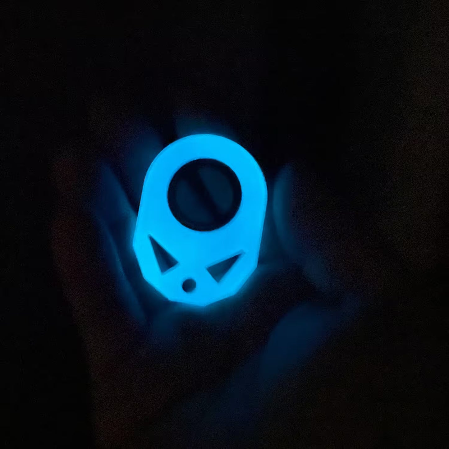 Fidget Keychain Spinner Toy – Glow in the Dark, Precision Bearing, EDC Anxiety Relief Spinner for Keys & Bags