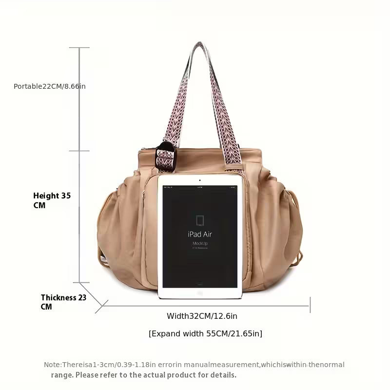Beige handbag with dimensions and an iPad Air inside, on a white background