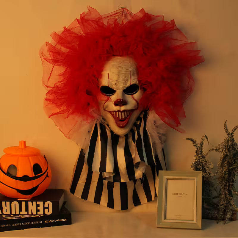 Halloween Spooky Redhead Clown Wreath – 70cm Latex Face, Scary Front Door Decoration for Haunted House & Party