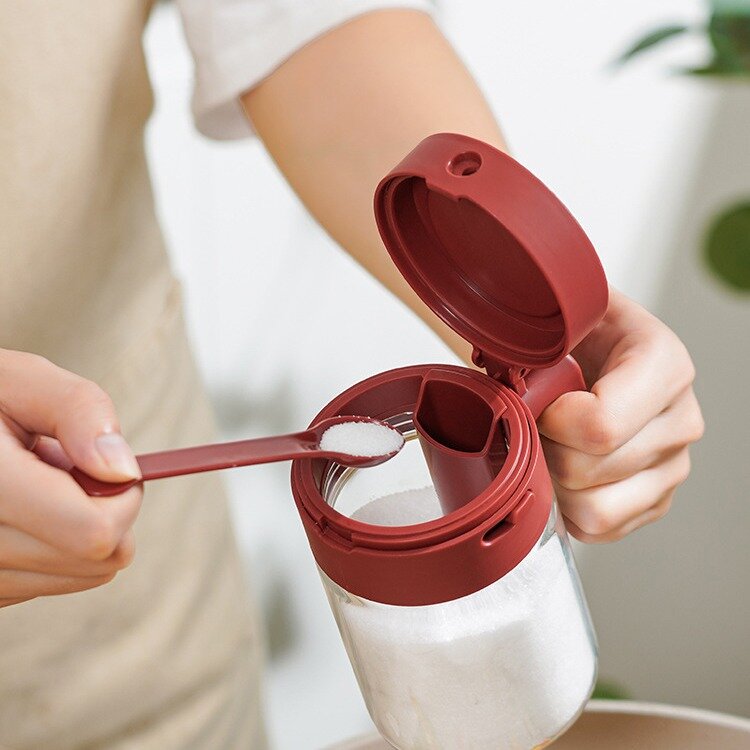 High-Quality Spice Jars with Lid and Spoon for Easy Access and Proper Storage