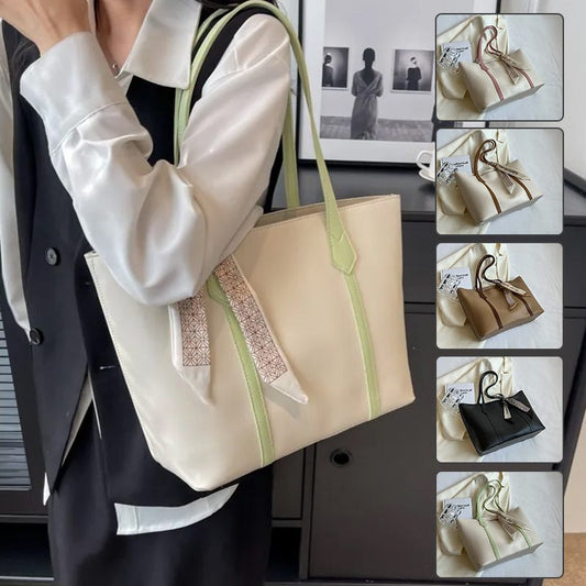 Person holding a beige tote bag with green zipper, surrounded by smaller images of the bag.